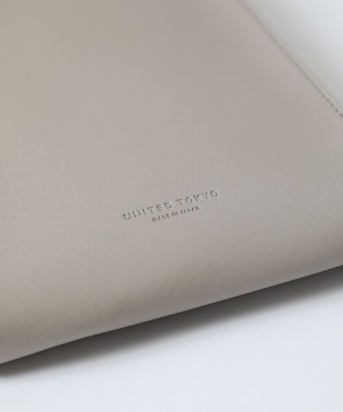 UNITED TOKYO（ユナイテッドトウキョウ）の「ニューコンフォートショルダーポーチ（ショルダーバッグ・メンズ・ライトブルー/ブラック/ベージュ/グレー/オレンジ・FREE）」の7枚目の写真