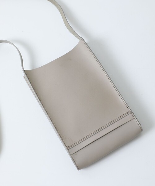 UNITED TOKYO（ユナイテッドトウキョウ）の「ニューコンフォートショルダーポーチ（ショルダーバッグ・メンズ・ライトブルー/ブラック/ベージュ/グレー/オレンジ・FREE）」の8枚目の写真