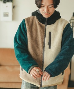 リバーシブルマウンテンパーカー