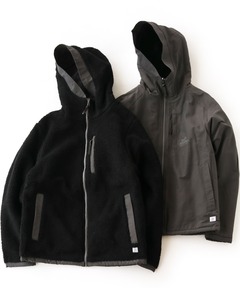 リバーシブルマウンテンパーカー