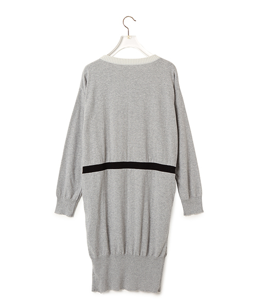 CAROLINA GLASER（カロリナ グレイサー）の「CAROLINA GLASER / ケーブルニット ワンピース（ワンピース・レディース・グレー/チャコールグレー・ONE SIZE）」の9枚目の写真