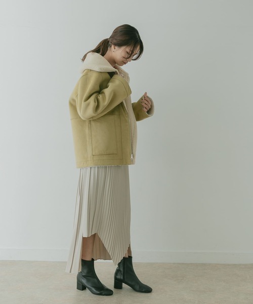 KBF+（ケービーエフプラス）の「KBF+　リバーシブルボアフォルムジャケット∴∴（ムートンコート・レディース・グリーン系その他・ONE）」の8枚目の写真