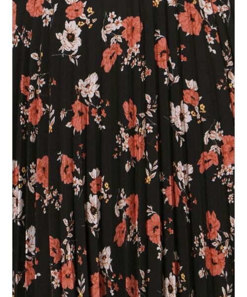 EVRIS（エヴリス）の「フラワープリントランダムプリーツスカート（スカート・レディース・ブラック/オレンジ/ブルー・FREE）」の14枚目の写真