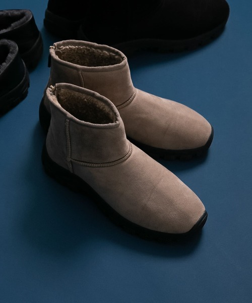 Uiscel(ユイセル)の「Uiscel 撥水エコムートンブーツ(ブーツ・レディース・ブラック/ベージュ・MEDIUM/LARGE/SMALL)」の2枚目の写真