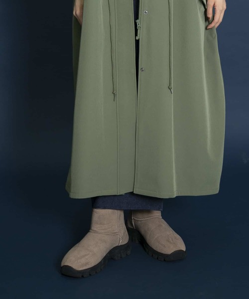 Uiscel(ユイセル)の「Uiscel 撥水エコムートンブーツ(ブーツ・レディース・ブラック/ベージュ・MEDIUM/LARGE/SMALL)」の4枚目の写真