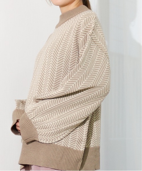 Per sist ence（パーシエンス）の「Per sist ence/パーシエンス　 アクリルへリンボーン クルーニット（ニット/セーター・レディース・モカ/アイボリー/オリーブ・FREE）」の21枚目の写真