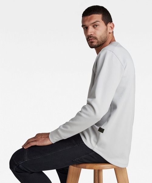 G-STAR（ジースター）の「LASH SWEATER/スウェット/ワンポイント（スウェット・メンズ・ライトグレー/グリーン系その他/ブラウン系その他・MEDIUM/X-LARGE/X-SMALL/SMALL/LARGE）」の6枚目の写真