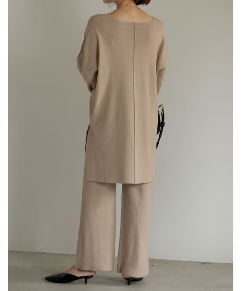 Re:EDIT（リエディ）の「アウトリンキングVネックニットプルオーバー（ニット/セーター・レディース・ブラック/アイボリー/ベージュ・MEDIUM/LARGE）」の11枚目の写真