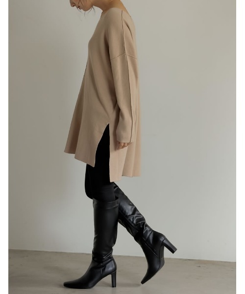 Re:EDIT（リエディ）の「アウトリンキングVネックニットプルオーバー（ニット/セーター・レディース・ブラック/アイボリー/ベージュ・MEDIUM/LARGE）」の14枚目の写真