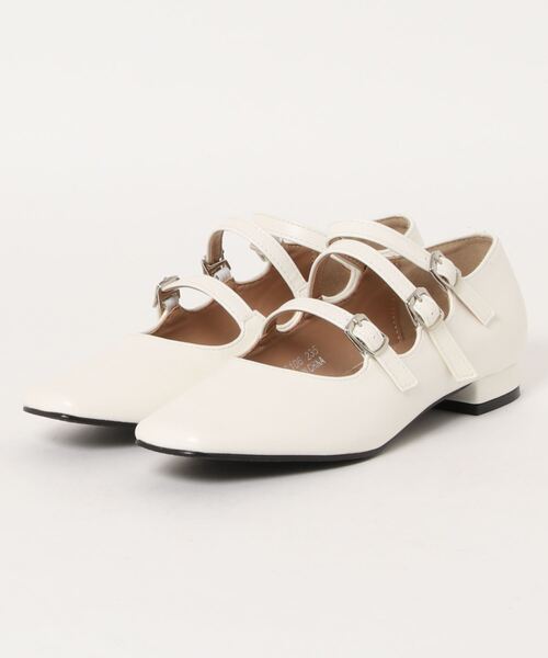 SPINNS（スピンズ）の「フェイクレザー 3ストラップパンプス（パンプス・レディース・ブラック/ホワイト・23.5/24.5）」の2枚目の写真