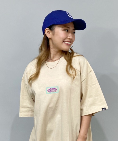 VANS(バンズ)の「【ムラサキスポーツ別注】VANS/バンズ ビッグシルエット/オーバーサイズ/スケートネオンカラーロゴTシャツ 122H3010323(Tシャツ/カットソー・レディース・ベージュ/ブラック/パープル/ホワイト・S/M)」の14枚目の写真