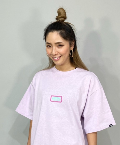 VANS(バンズ)の「【ムラサキスポーツ別注】VANS/バンズ ビッグシルエット/オーバーサイズ/スケートネオンカラーロゴTシャツ 122H3010323(Tシャツ/カットソー・レディース・ベージュ/ブラック/パープル/ホワイト・S/M)」の19枚目の写真