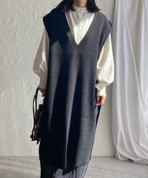 起毛モヘアタッチサイドスリット入り深Vネックロングニットベストワンピース