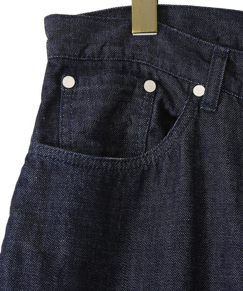 marka（マーカ）の「marka / マーカ：COCOON FIT JEANS - 10oz ORGANIC COTTON DENIM -：M22A-03PT02C[COR]（デニムパンツ・メンズ・ホワイト/インディゴブルー・1/2/3）」の12枚目の写真