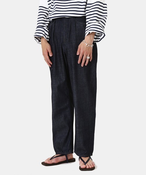 marka（マーカ）の「marka / マーカ：COCOON FIT JEANS - 10oz ORGANIC COTTON DENIM -：M22A-03PT02C[COR]（デニムパンツ・メンズ・ホワイト/インディゴブルー・1/2/3）」の22枚目の写真