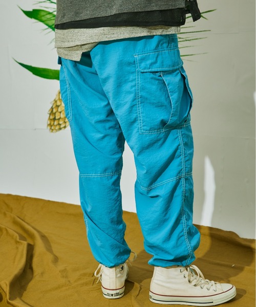 AlexanderLeeChang(アレキサンダーリーチャン)の「AlexanderLeeChang アレキサンダーリーチャン / NYLON CARGO PANTS ナイロンカーゴパンツ / AC042203(カーゴパンツ・メンズ・ブルー/ブラック/グレー・3/2)」の1枚目の写真