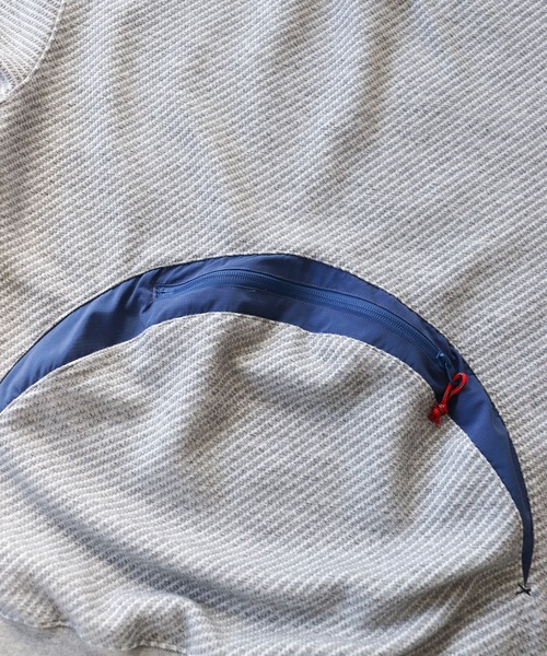 AlexanderLeeChang（アレキサンダーリーチャン）の「BIG TWILL CREW  AC-012201（スウェット・メンズ・グレー/チャコール/グリーン・3/2）」の9枚目の写真