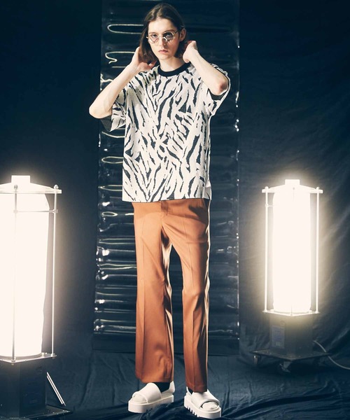 MAISON SPECIAL(メゾンスペシャル)の「《ユニセックスアイテム》ストレッチフレアパンツ【MAISON SPECIAL/メゾンスペシャル】(その他パンツ・メンズ・イエロー/ブラウン/ピンク/ラベンダー/ブルー/ブラック・1/2/0)」の20枚目の写真