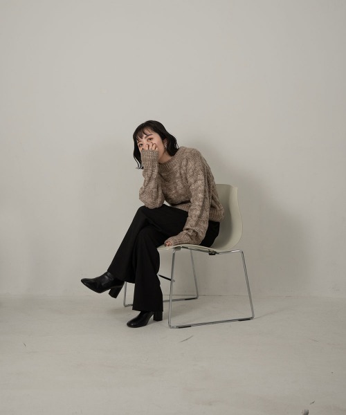 lawgy(ラウジー)の「mix color cable knit(ニット/セーター・レディース・ベージュ/グリーン・FREE)」の8枚目の写真