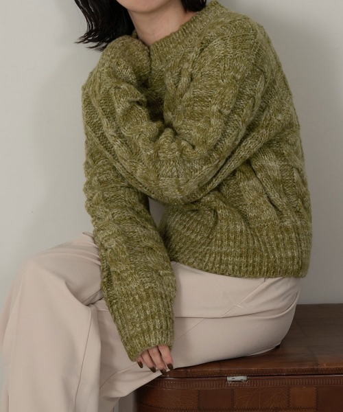 lawgy(ラウジー)の「mix color cable knit(ニット/セーター・レディース・ベージュ/グリーン・FREE)」の5枚目の写真