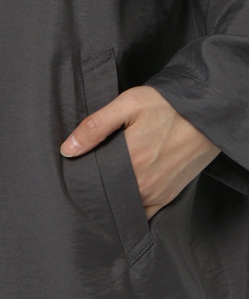 LEPSIM（レプシィム）の「UVポンチョハオリ　262361（その他アウター・レディース・ベージュ/チャコールグレー/オリーブ・FREE）」の15枚目の写真