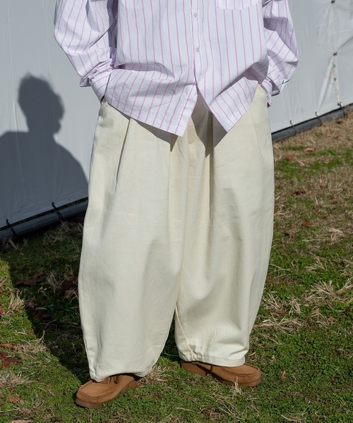 kutir（クティール）の「コットンバルーンパンツ（カーゴパンツ・メンズ・カーキ/サックスブルー/オレンジ/アイボリー・SMALL/MEDIUM/LARGE）」の2枚目の写真