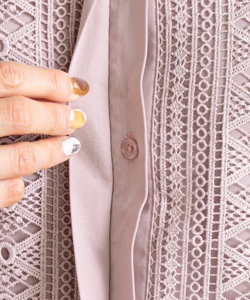 prose verse(プロズヴェール)の「センターレースフロントボタンブラウス(シャツ/ブラウス・レディース・オフホワイト/ブルー/ピンク/ブラック・MEDIUM)」の14枚目の写真