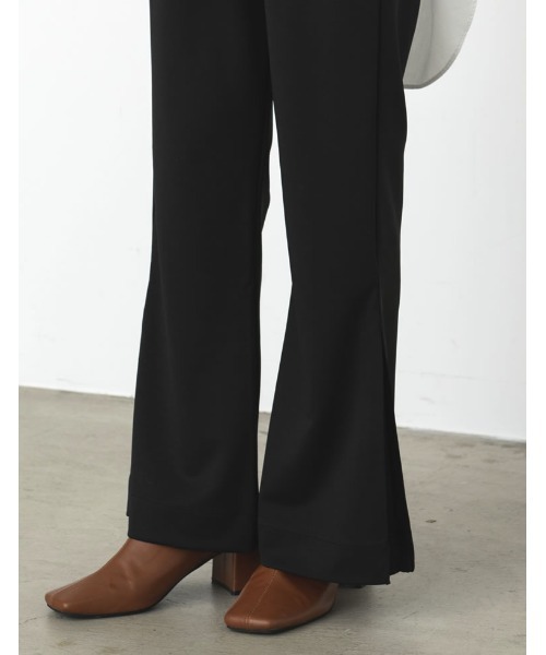 Re:EDIT（リエディ）の「[低身長/高身長サイズ有][イージーケア]サイドボックスタックポンチフレアパンツ（その他パンツ・レディース・ブルー/ブラック/ベージュ/グリーン/アイボリー・SHORT/MEDIUM/LARGE/SMALL/TALL）」の9枚目の写真