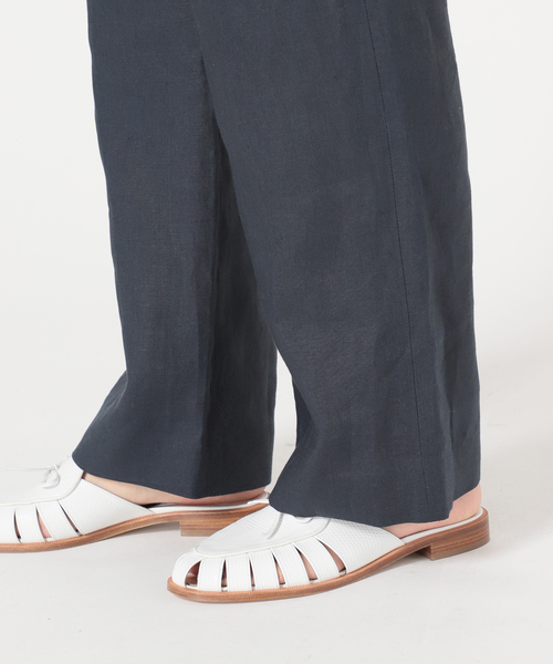 IENA（イエナ）の「フレンチリネンストレートパンツ（その他パンツ・レディース・ネイビー/ベージュ/ブラック系その他・38/40/36/34）」の15枚目の写真
