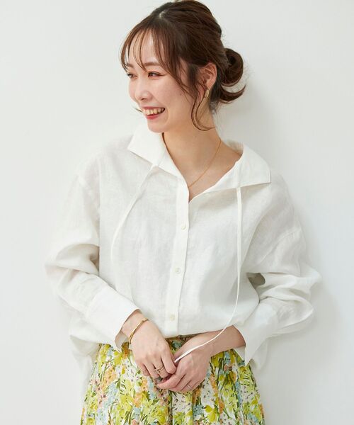 le.coeur blanc（ルクールブラン）の「le lin zephyr オープンカラーシャツ（シャツ/ブラウス・レディース・オフホワイト/イエロー/カーキオリーブ・38）」の2枚目の写真