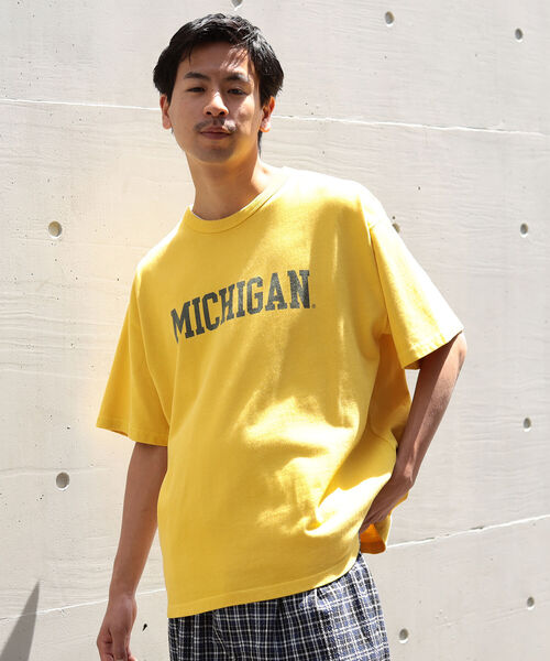 BEAMS（ビームス）の「BEAMS / カレッジ ルーズフィット Tシャツ（Tシャツ/カットソー・メンズ・バーガンディー/イエロー・XL/M/S/L）」の5枚目の写真