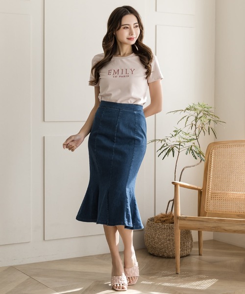 Julia Boutique（ジュリアブティック）の「EMILY刺繍ロゴデザインTシャツ/22044（Tシャツ/カットソー・レディース・ホワイト/ブラック/ピンク・ONE）」の10枚目の写真
