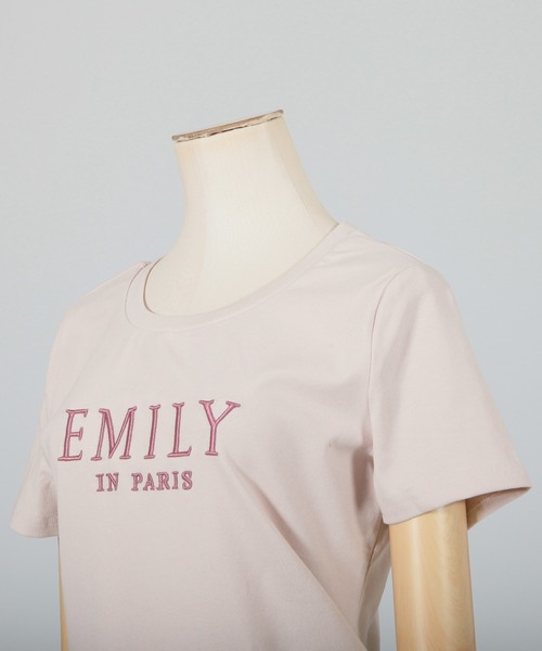 Julia Boutique（ジュリアブティック）の「EMILY刺繍ロゴデザインTシャツ/22044（Tシャツ/カットソー・レディース・ホワイト/ブラック/ピンク・ONE）」の17枚目の写真