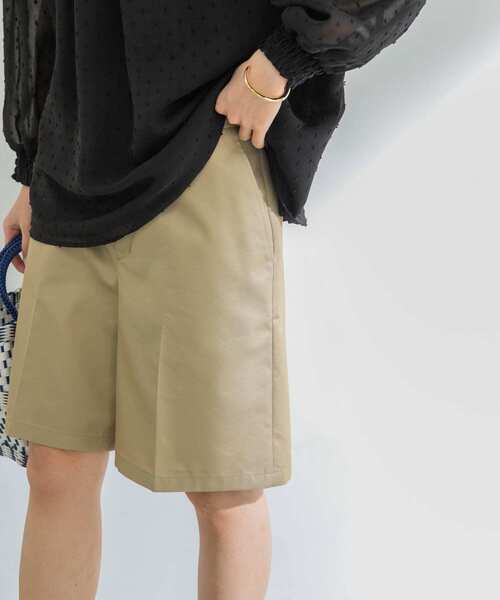 URBAN RESEARCH(アーバンリサーチ)の「シャンブレー撥水ショートパンツ(その他パンツ・レディース・カーキ/ベージュ・38/36)」の3枚目の写真