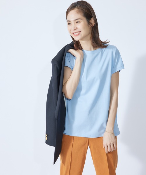 ROPE'（ロペ）の「【新色追加】【接触冷感】コットン天竺キャップスリーブＴシャツ（Tシャツ/カットソー・レディース・ホワイト/ブラック/ベージュ/サックスブルー/ピンク系その他/ダークブラウン・38）」の5枚目の写真