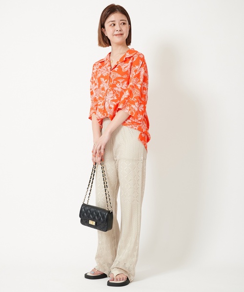U by SPICK&SPAN SELECT(ユーバイスピックアンドスパンセレクト)の「【SELENAHELIOS/セレナヘリオス】 別注アニマルプリントシャツ(シャツ/ブラウス・レディース・ブラック/オレンジ・FREE)」の19枚目の写真
