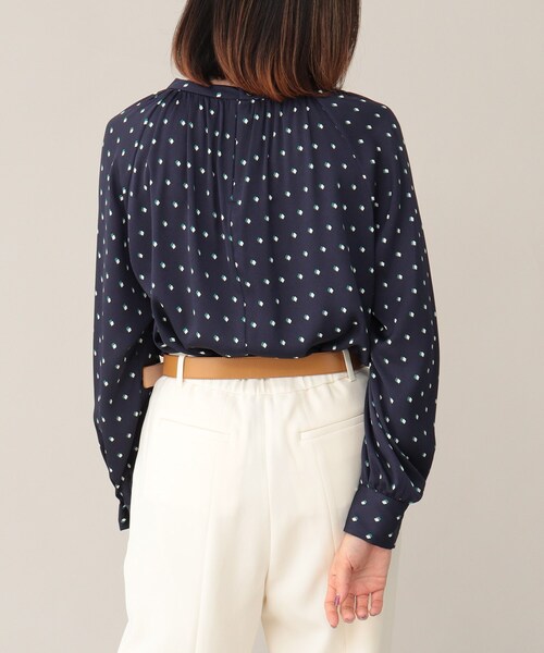 UNTITLED（アンタイトル）の「◆ダイアモンド幾何学柄ブラウス【洗える】（シャツ/ブラウス・レディース・ホワイト系3/ネイビー系・02/44/04/48/00）」の4枚目の写真