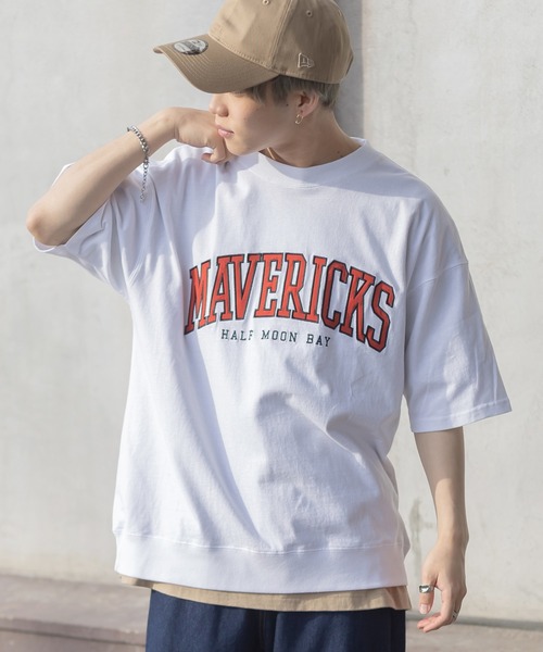 SlashDate(スラッシュデイト)の「アップリケ刺繍カレッジロゴTシャツ/半袖スウェット/ビッグシルエット/ユニセックス(Tシャツ/カットソー・レディース・ホワイト/チャコールグレー/ブルー/グリーン/ホワイト系その他/グレイッシュベージュ・M/L)」の19枚目の写真