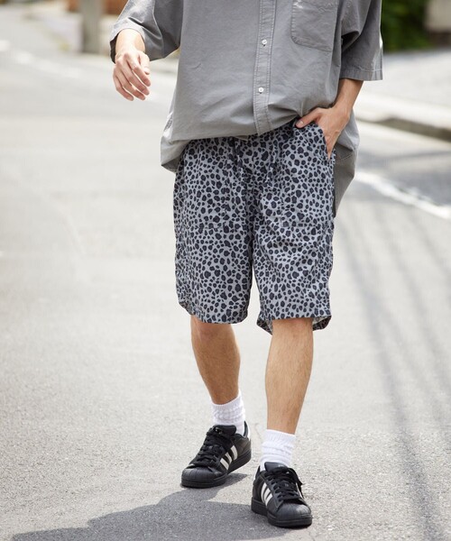 FREAK'S STORE（フリークスストア）の「FREAK'S STORE/フリークスストア ナイロンベイカーショーツ（その他パンツ・メンズ・ブラウン系その他/レオパード/グレー系その他・MEDIUM/SMALL/LARGE）」の2枚目の写真