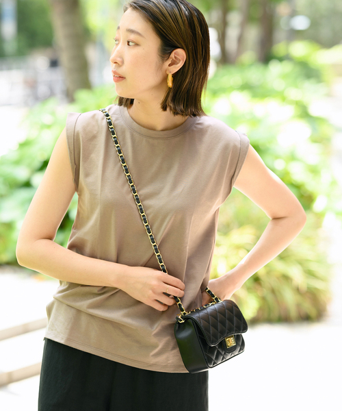 journal standard L'essage(ジャーナルスタンダードレサージュ)の「《追加》スワイーノースリーブ(Tシャツ/カットソー・レディース・グリーン系その他/カーキ系/チャコールグレー/ホワイト・FREE)」の1枚目の写真