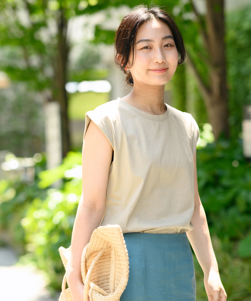journal standard L'essage(ジャーナルスタンダードレサージュ)の「《追加》スワイーノースリーブ(Tシャツ/カットソー・レディース・グリーン系その他/カーキ系/チャコールグレー/ホワイト・FREE)」の22枚目の写真