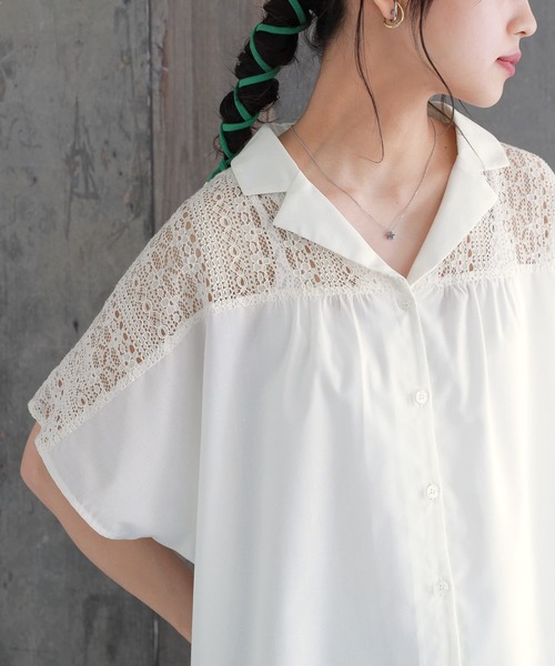 osharewalker(オシャレウォーカー)の「【廃盤】『レース切替オープンカラーシャツ』(シャツ/ブラウス・レディース・ブラック/ネイビー/オフホワイト・FREE)」の2枚目の写真