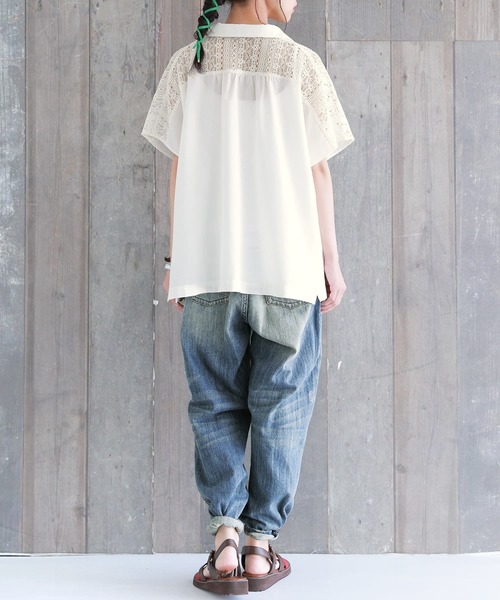 osharewalker(オシャレウォーカー)の「【廃盤】『レース切替オープンカラーシャツ』(シャツ/ブラウス・レディース・ブラック/ネイビー/オフホワイト・FREE)」の9枚目の写真