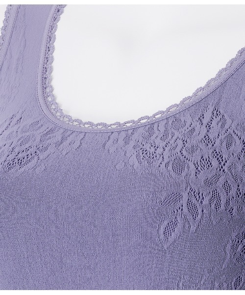 PEACH JOHN（ピーチジョン）の「【ぐーんと伸びてバストをホールド。パッド付き寝る時用ブラ】コンフォートナイトブラ（ナイトブラ・レディース・パープル/ネイビー・1/2）」の6枚目の写真