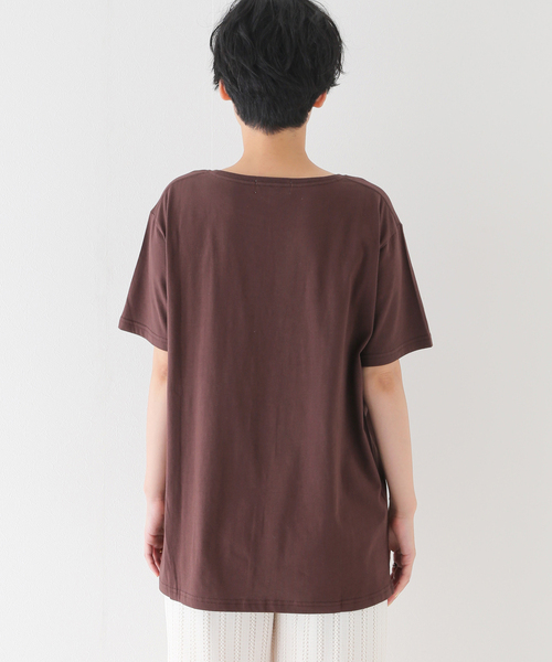 B.C STOCK(ベーセーストック)の「ムネ刺繍TEE(Tシャツ/カットソー・レディース・ホワイト/チャコールグレー/ブラウン・FREE)」の5枚目の写真
