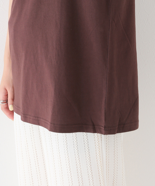 B.C STOCK(ベーセーストック)の「ムネ刺繍TEE(Tシャツ/カットソー・レディース・ホワイト/チャコールグレー/ブラウン・FREE)」の8枚目の写真