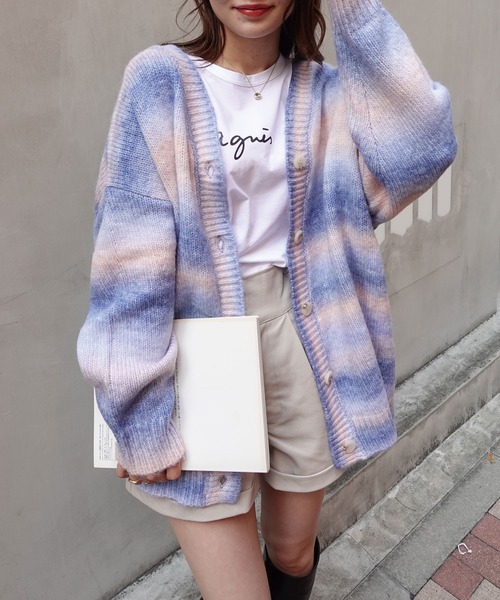 CORNERS（コーナーズ）の「グラデーションVネックニットカーディガン（カーディガン/ボレロ・レディース・ピンク/イエロー/アイボリー・FREE）」の3枚目の写真