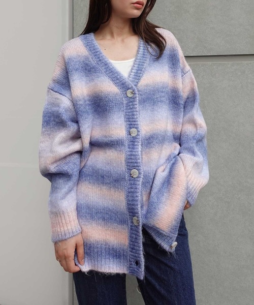 CORNERS（コーナーズ）の「グラデーションVネックニットカーディガン（カーディガン/ボレロ・レディース・ピンク/イエロー/アイボリー・FREE）」の5枚目の写真