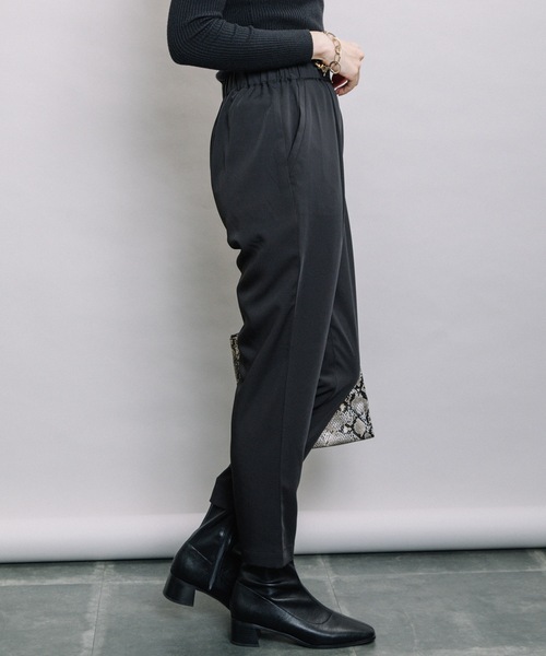 ELVENCE DEUX（エルベンスドゥ）の「ツイルタックテーパードPT（その他パンツ・レディース・ベージュ/ブラック・LARGE/MEDIUM）」の6枚目の写真