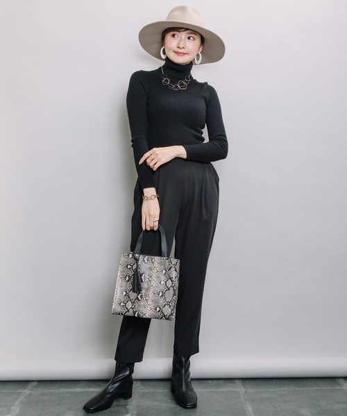 ELVENCE DEUX（エルベンスドゥ）の「ツイルタックテーパードPT（その他パンツ・レディース・ベージュ/ブラック・LARGE/MEDIUM）」の8枚目の写真